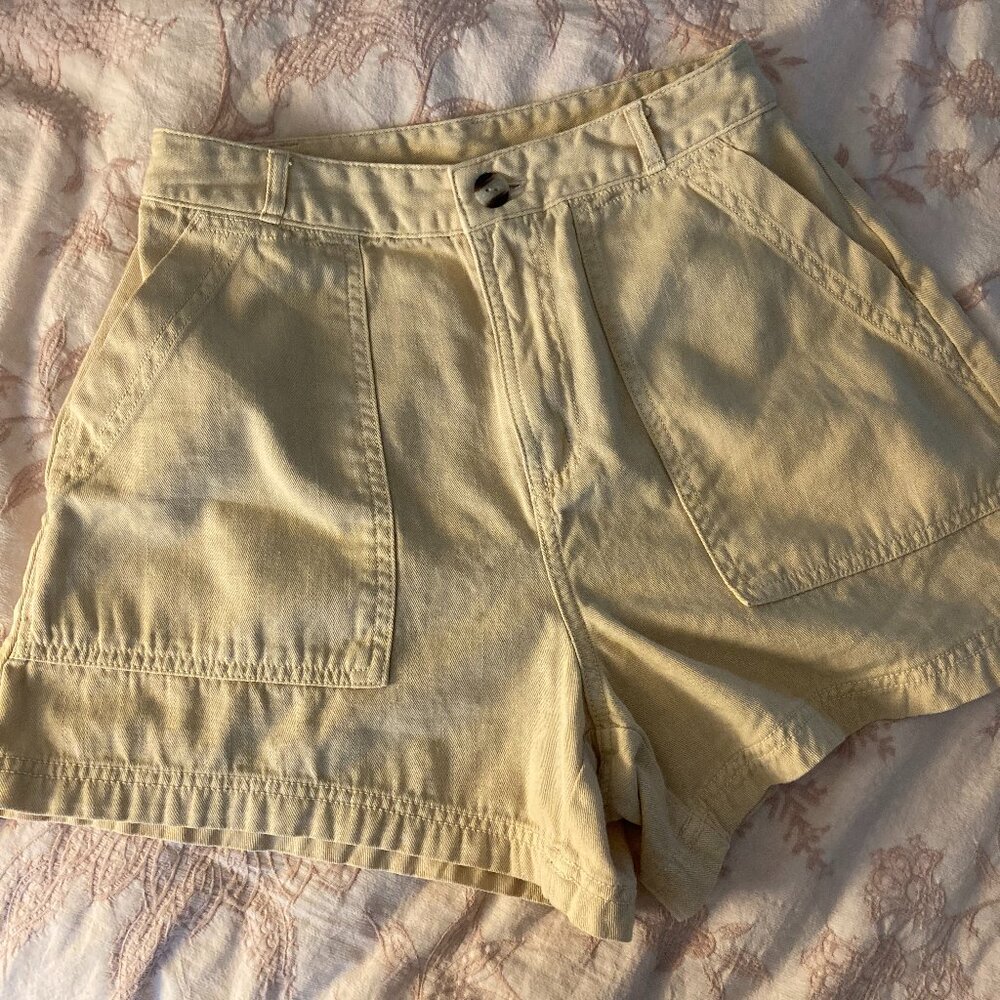 Universal Thread Shorts, Pale Yellow, Size 2